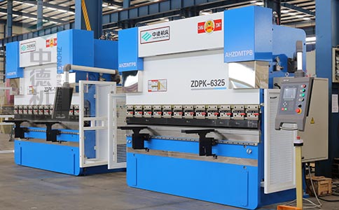 ZDPK-6325机床正正面.jpg ZDPK-6325机床正正面.jpg